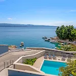 Forti Dva - 5 Bedroom Modern - Sister Available - Sea Views Villa *