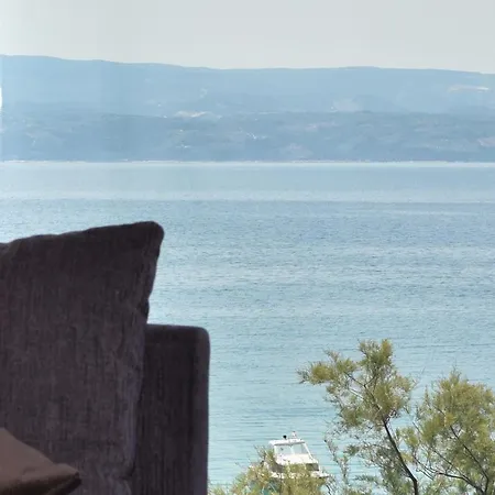 Forti Dva - 5 Bedroom Modern - Sister Available - Sea Views *