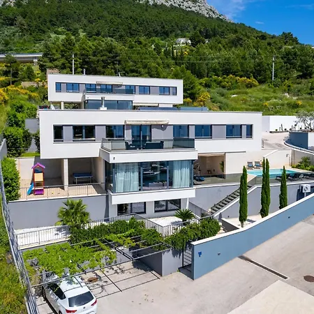 Forti Dva - 5 Bedroom Modern - Sister Available - Sea Views * Omiš